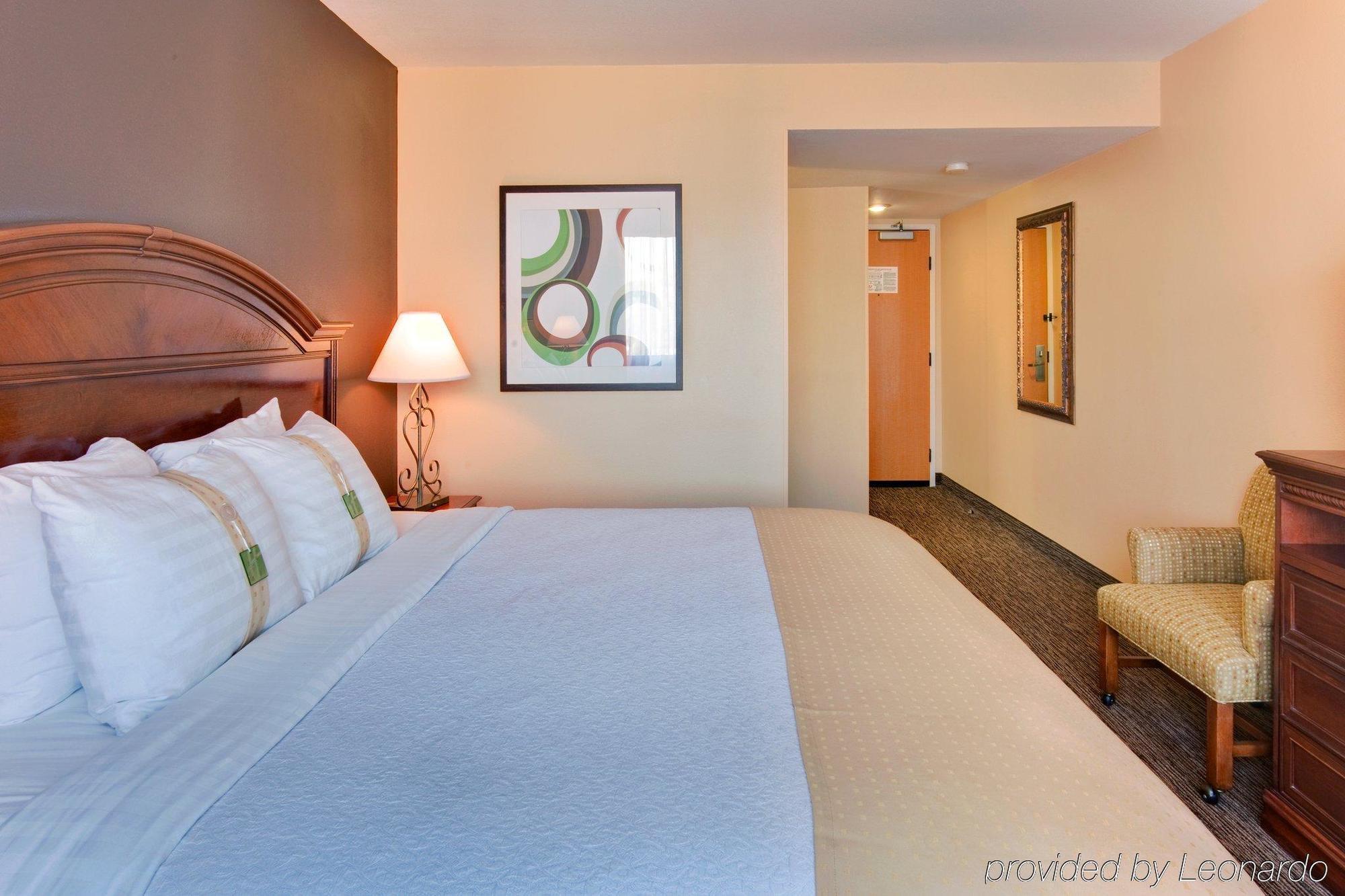 Holiday Inn Hotel & Suites Anaheim, An Ihg Hotel Exterior photo